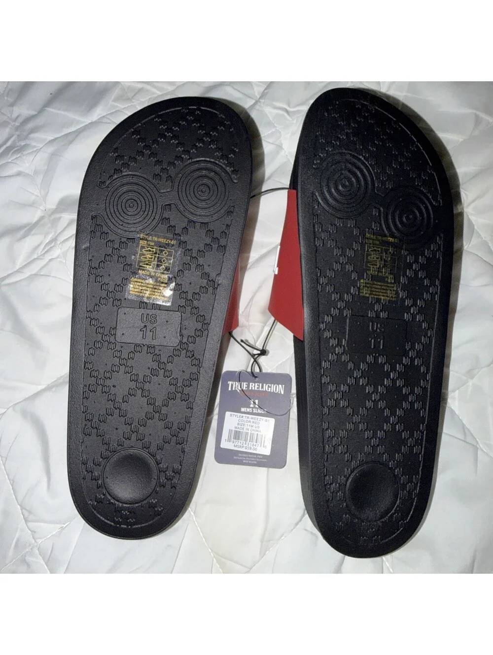 True Religion Men Red Black Logo, Sandals